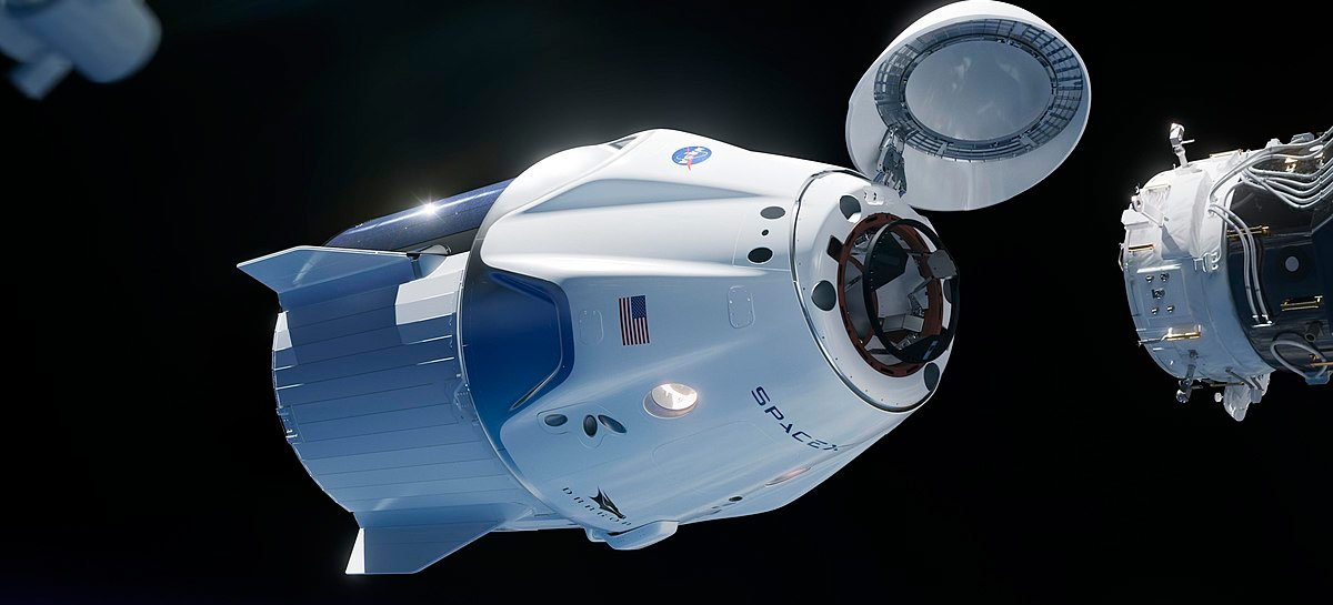Dragon 2 da Space X deve retornar do espaço apenas depois de julho