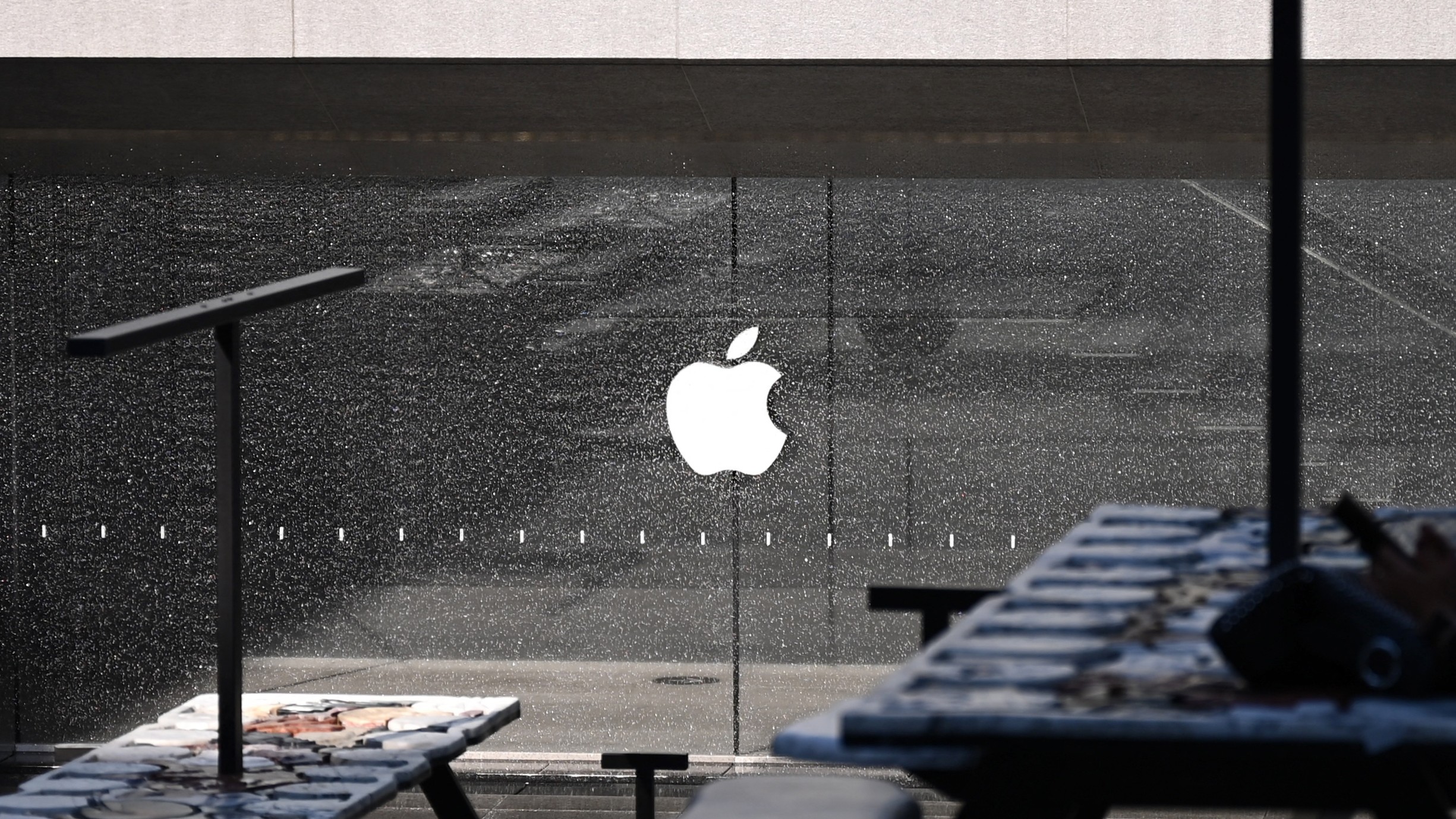 Apple شركة  13 يناير 2022 0 تعقيب
Apple يفقد ثاني موظف شريحة مهم أمام منافس