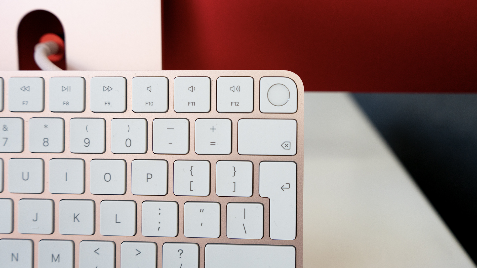 الملحقات 3 أغسطس 2021 تعليقان M1 Mac: Touch ID Magic Keyboard من الآن فصاعدًا للبيع أيضًا بشكل منفصل