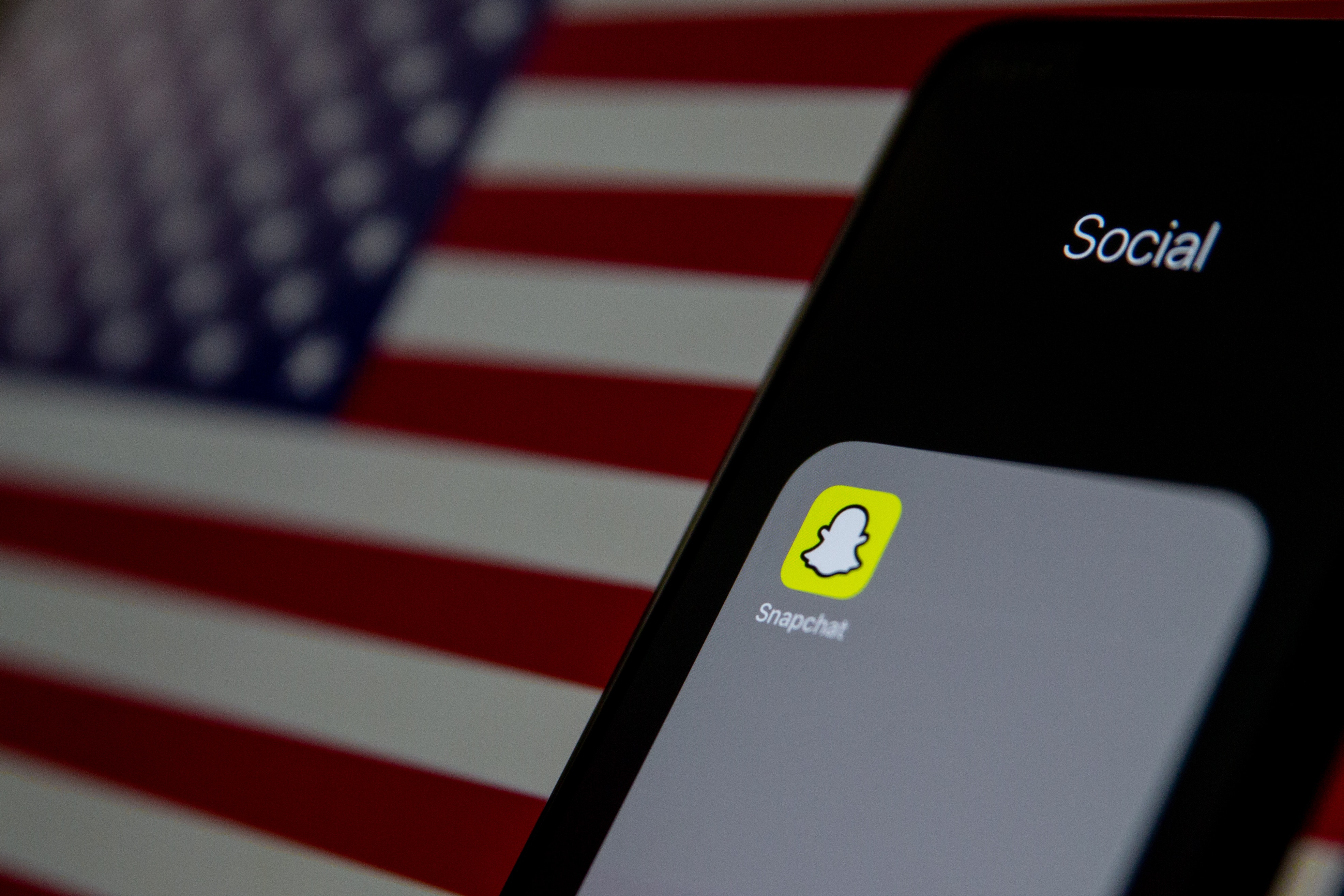 الأخبار 5 فبراير 2021 Snapchat en Facebook كسب من بيانات الاستخدام ، تمتص الآن Apple