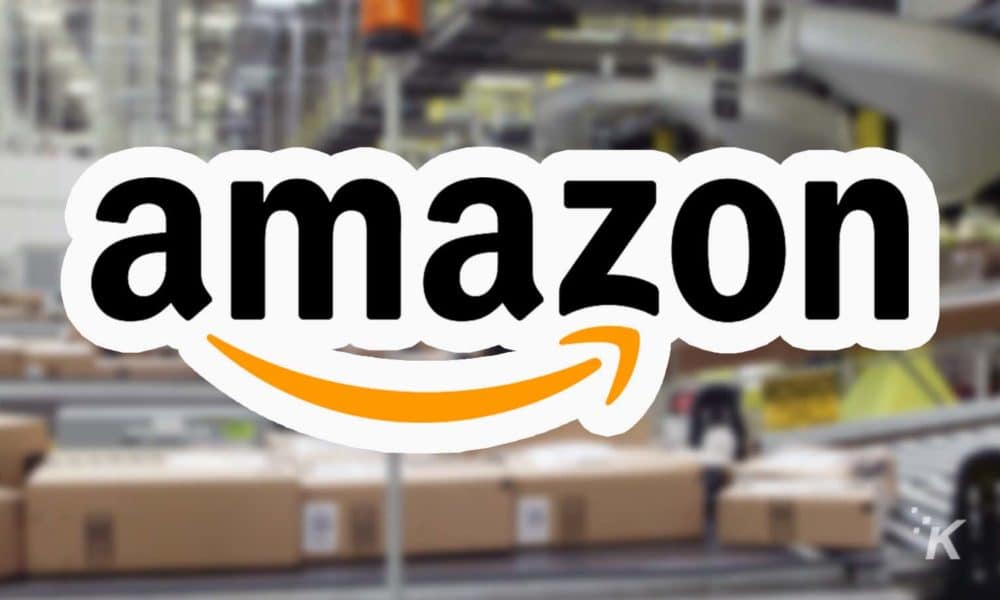Amazon عمليات البحث متناثرة مع النتائج الدعائية والشركة تجني الأموال