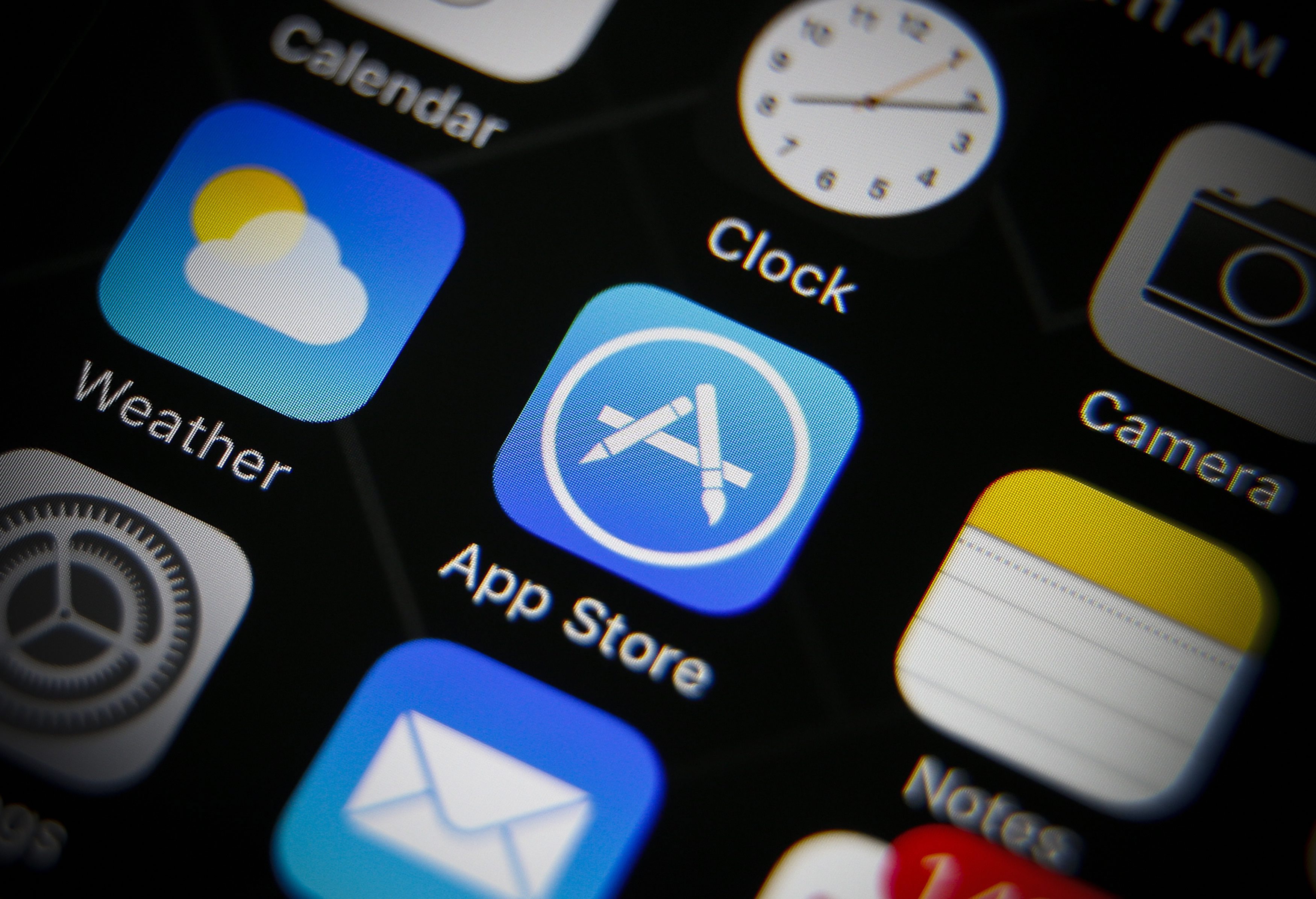 App Store 24 مارس 2020
Apple يطرح (وينمو) دعم شراء متجر التطبيقات العالمي