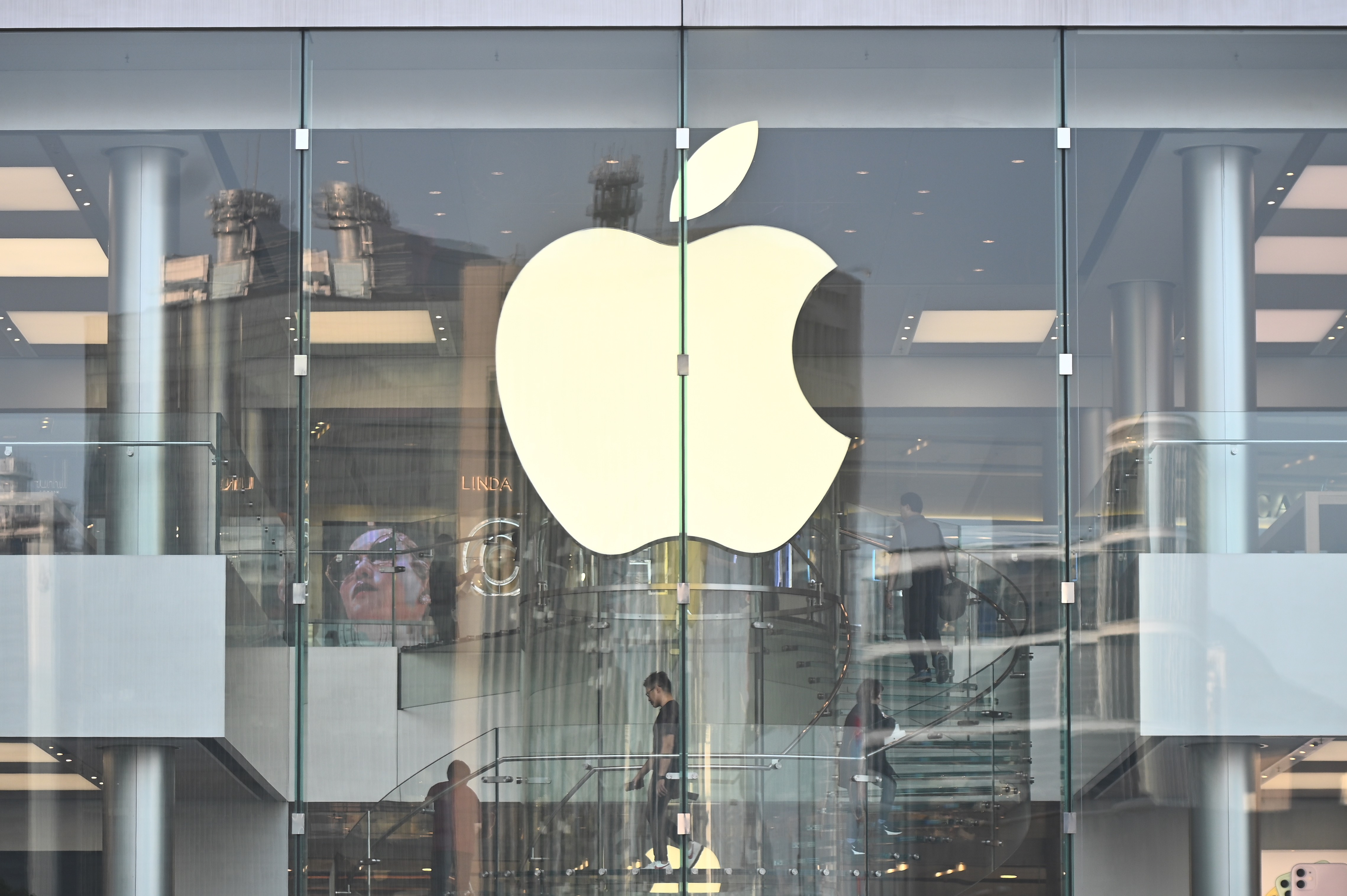 أخبار 14 فبراير 2020
Apple يربح موظفو المتجر دعوى قضائية ضد صاحب العمل
