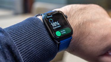 Apple Watch  مراجعة السلسلة 5 38