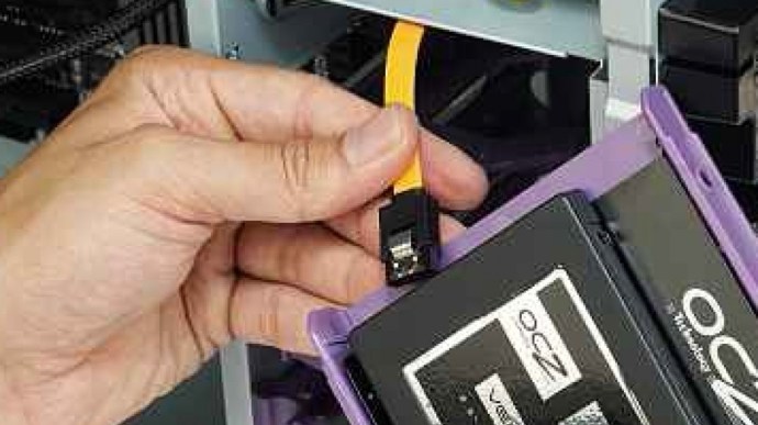 كيفية تثبيت واستخدام محرك أقراص الحالة الصلبة (SSD) 4