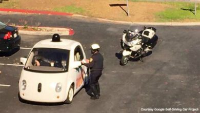 Google Car is Stopped by Police in The US For Driving Too Slowly