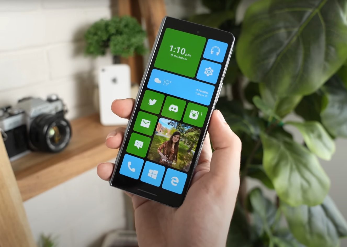Samsung Galaxy Fold4 Windows Phone mod